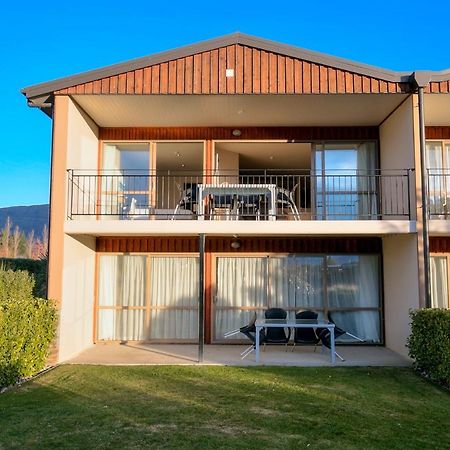 Mountain Range Retreat Apartment Wanaka Exterior photo