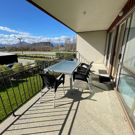 Mountain Range Retreat Apartment Wanaka Exterior photo