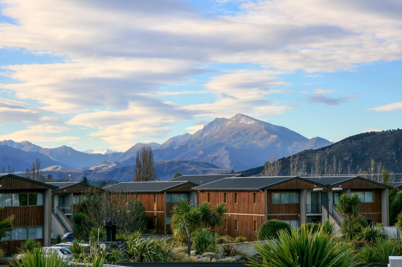 Mountain Range Retreat Apartment Wanaka Exterior photo